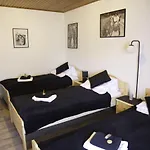 Zum Burgkeller Otel Bruchweiler