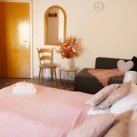 Hotel Zum Burgkeller *