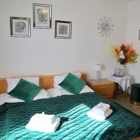Hotel Hotel-restaurant Zum Burgkeller